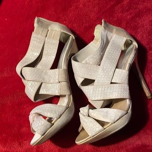 Used Bourne sequins high heel